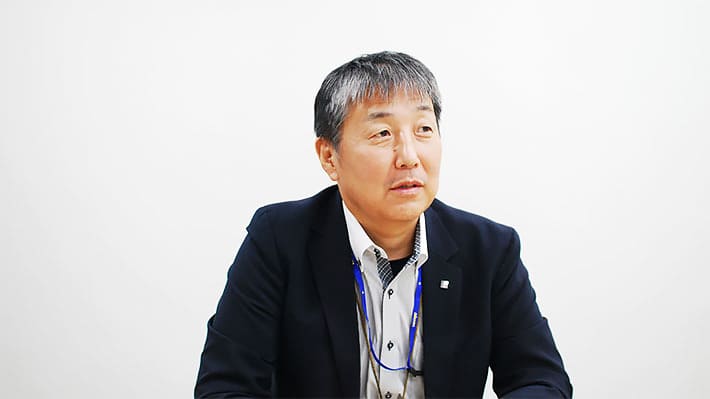 託送契約課 課長 西本 一典さま