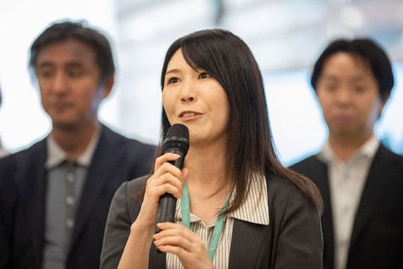 アデココンサルティング部 部長 古河原久美